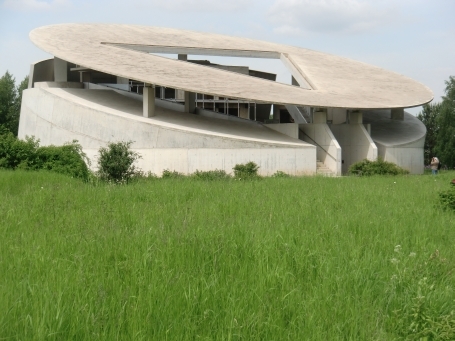 Raketenstation Hombroich : Haus für Musik, Architektur Raimund Abraham